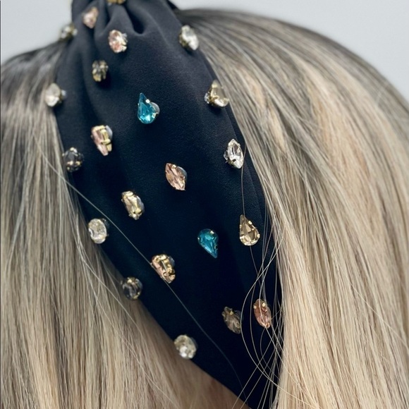 COPY - 𝅺RHINESTONE Headband with Gift Bag Included. - Picture 1 of 15